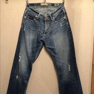 Men’s buckle jeans